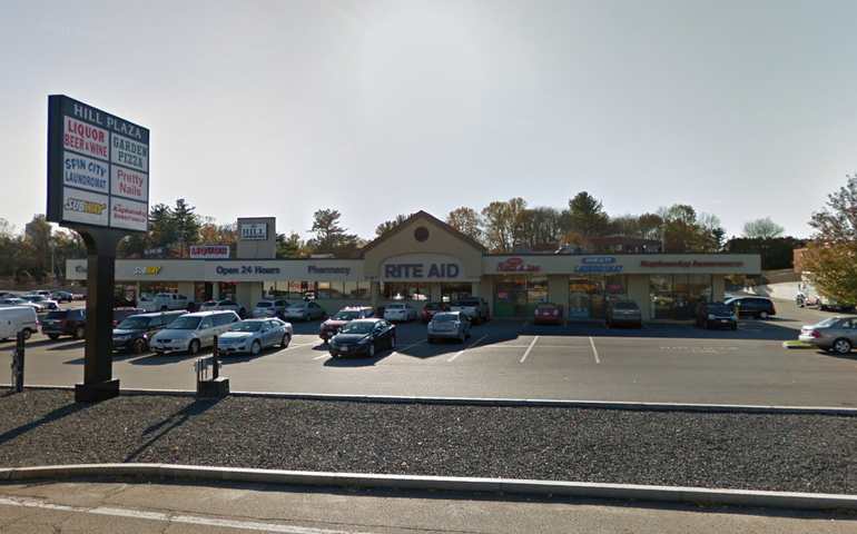 Milford S Garden Pizza Plaza Sells For 3m Worcester Business
