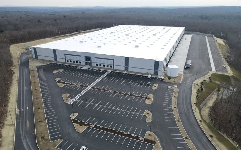 Amazon shuts down return center at former Fresh Pickup spot