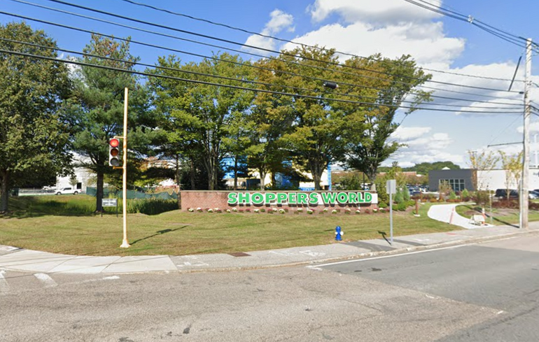 Entrance to a shopping plaza