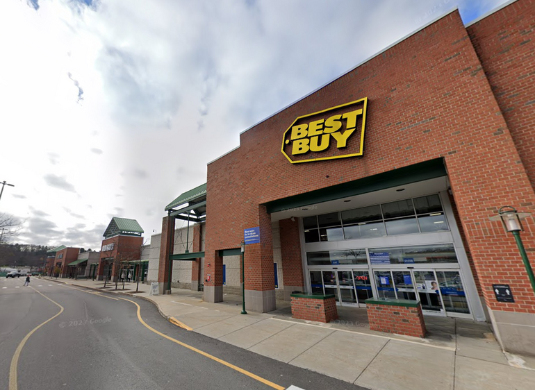 A shopping plaza