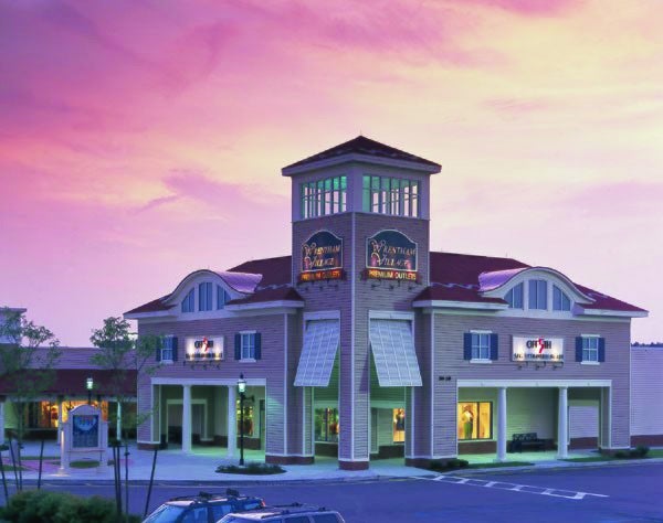 Wrentham Outlet Ramps Up Black Friday Security Worcester Business Journal