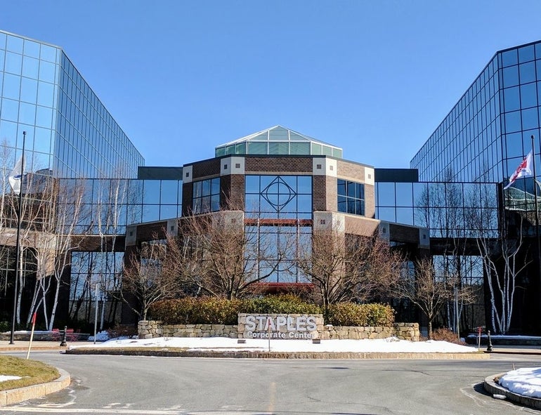 Staples deals corporate office