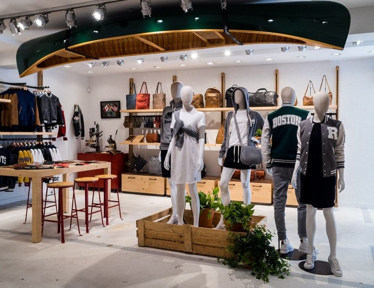 Roots Opening Concept Clothing Store At Natick Mall Worcester