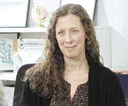 Dr. Sarah Langenfeld